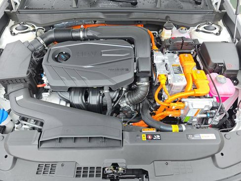 Certified 2025 Hyundai Sonata SEL FWD image 10
