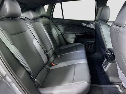 Certified 2023 Volkswagen ID.4 Pro S AWD/4WD image 30