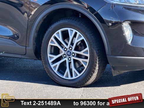 Used 2022 Ford Escape SEL image 25