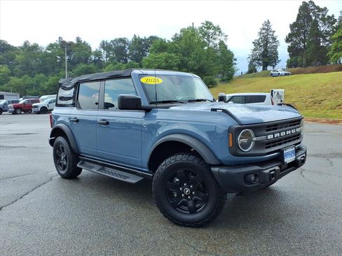 Used 2024 Ford Bronco Black Diamond AWD/4WD image 1