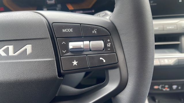 New 2026 Kia K4 EX FWD image 31