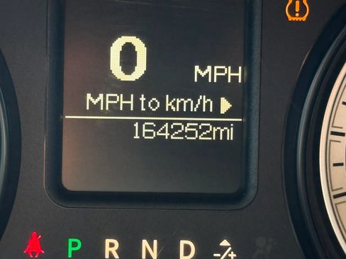Used 2016 RAM 1500 Classic SLT AWD/4WD image 19