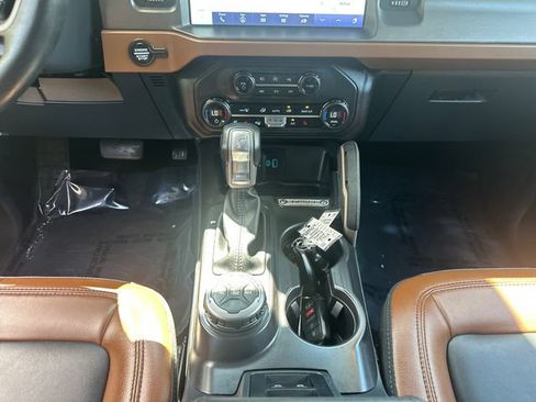 Used 2024 Ford Bronco Outer Banks AWD/4WD image 24