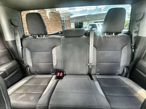 Used 2024 GMC Sierra 2500 Pro w/ Convenience Package AWD/4WD image 17