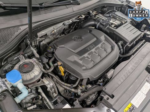 Used 2022 Volkswagen Tiguan SEL R-Line AWD/4WD image 36