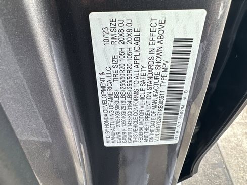 Certified 2024 Honda Pilot Touring image 30