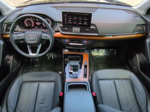 Used 2022 Audi Q5 2.0T Premium Plus w/ Premium Plus Package AWD/4WD image 15