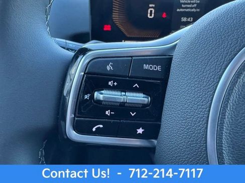 New 2025 Kia Sorento S w/ Panoramic Sunroof Package image 16