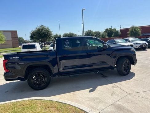 Used 2023 Toyota Tundra SR5 RWD image 2