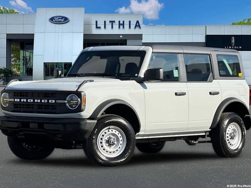 New 2026 Ford Bronco 4-Door image 1