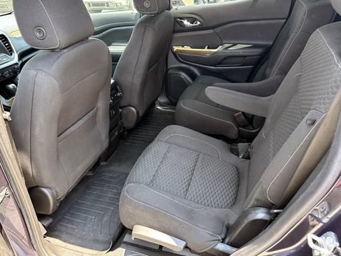 Used 2019 GMC Acadia SLE AWD/4WD image 14