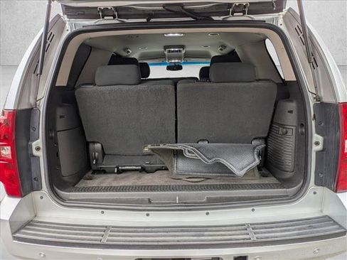 Used 2013 Chevrolet Tahoe LS w/ Convenience Package image 24