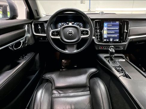 Used 2017 Volvo V90 T6 Cross Country AWD/4WD image 8