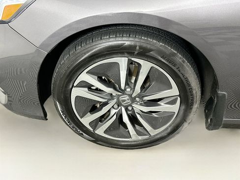 Used 2019 Honda Accord Touring image 11