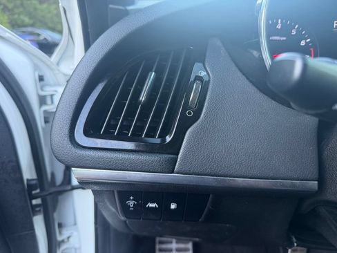 Used 2022 Kia Stinger GT-Line RWD image 15