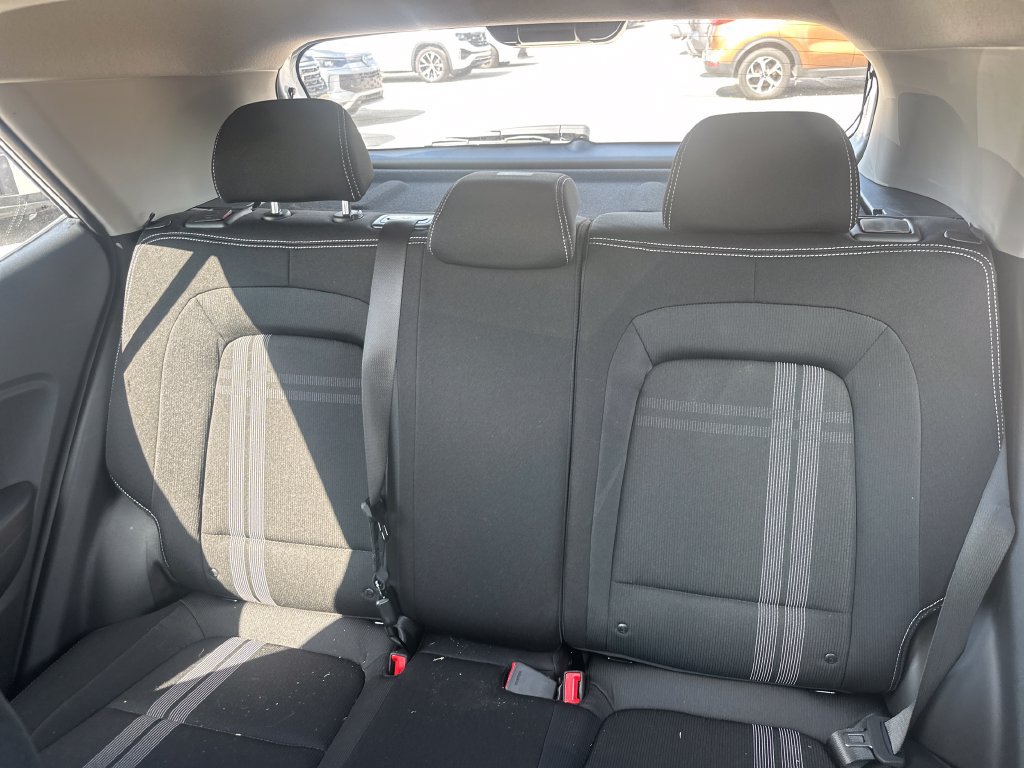 Used 2026 Hyundai Venue SEL FWD image 21