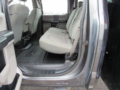 Used 2018 Ford F550 2WD Crew Cab Super Duty image 35