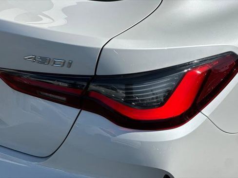 Used 2025 BMW 430i w/ Premium Package image 26