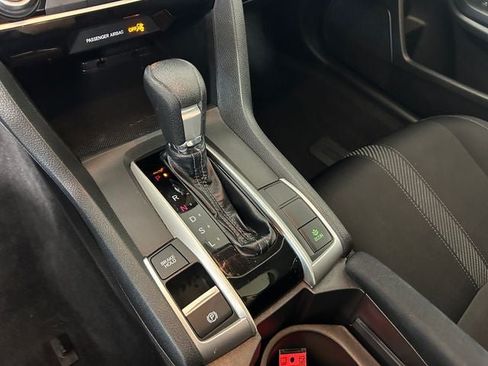 Used 2018 Honda Civic EX image 19