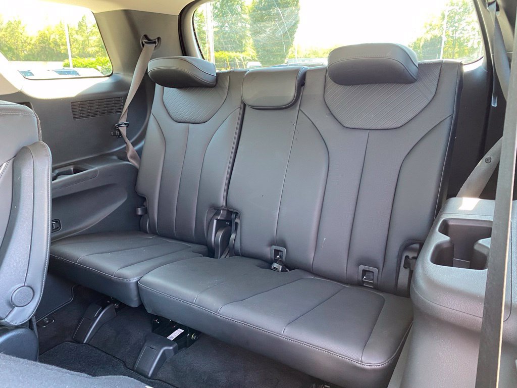 Used 2025 Hyundai Palisade SEL FWD image 26