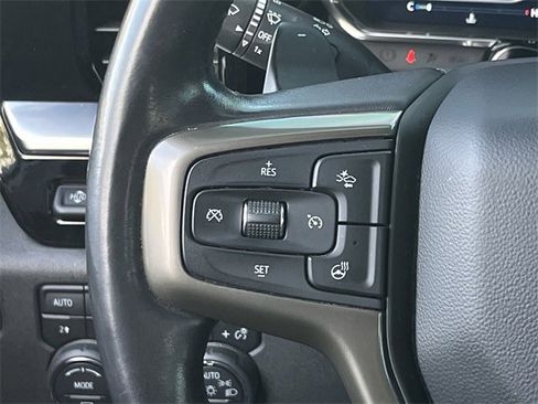 Used 2022 Chevrolet Silverado 1500 High Country w/ Technology Package image 14