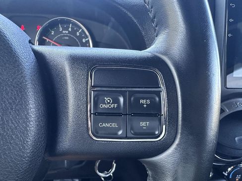 Used 2014 Jeep Wrangler Unlimited Sport w/ Quick Order Package 24S AWD/4WD image 24