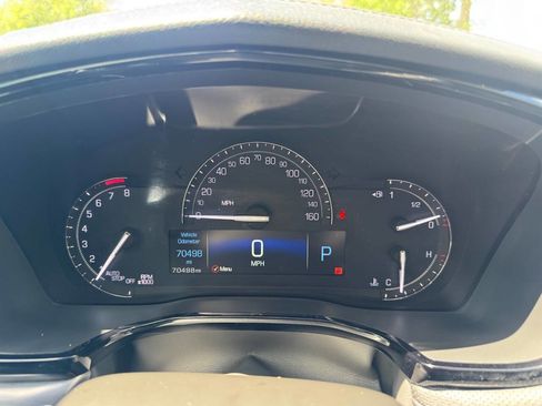 Used 2019 Cadillac XT5 Luxury AWD/4WD image 16