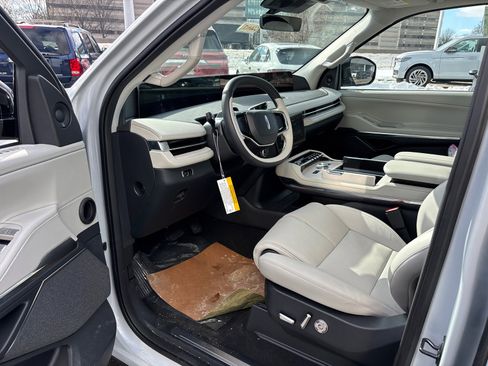 New 2026 Lincoln Navigator L Reserve AWD/4WD image 24