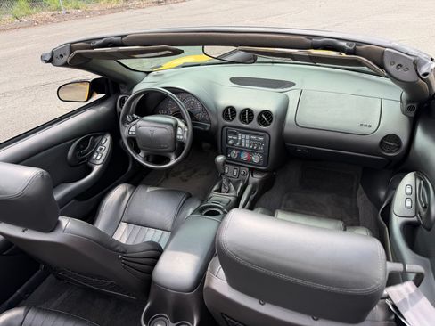 Used 2002 Pontiac Firebird Trans Am RWD image 36