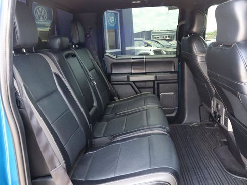 Used 2017 Ford F150 Raptor w/ Equipment Group 802A Luxury AWD/4WD image 11