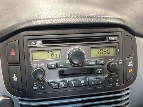 Used 2005 Honda Pilot EX-L image 25
