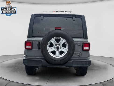 Used 2022 Jeep Wrangler Unlimited Sport AWD/4WD image 4
