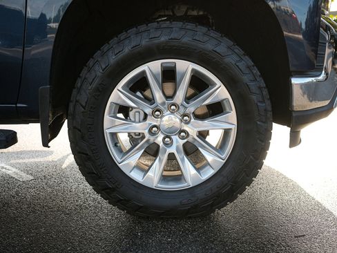 Used 2020 Chevrolet Silverado 1500 LTZ w/ LTZ Premium Package image 13