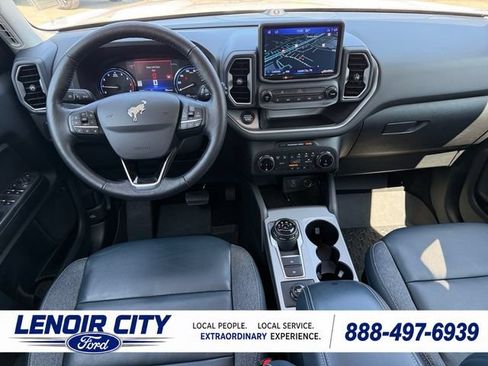 Certified 2022 Ford Bronco Sport Outer Banks w/ Tech Package AWD/4WD image 15