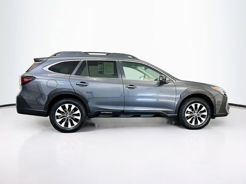 Used 2024 Subaru Outback Limited AWD/4WD image 10