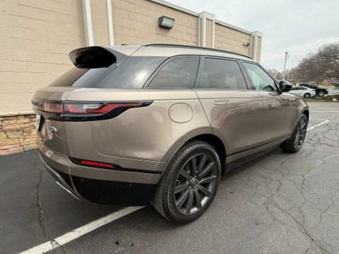 Used 2018 Land Rover Range Rover Velar AWD/4WD image 13