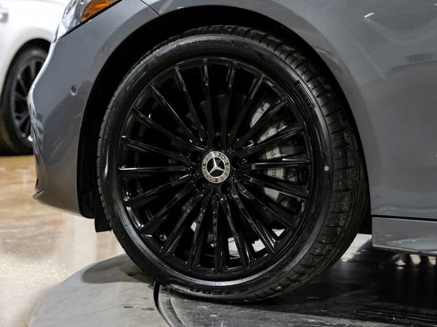 Used 2025 Mercedes-Benz C 300 4MATIC Sedan image 56