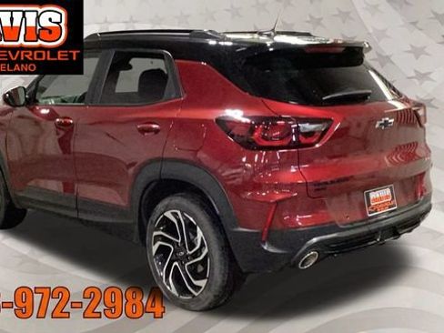 Used 2024 Chevrolet TrailBlazer RS w/ Convenience Package AWD/4WD image 4