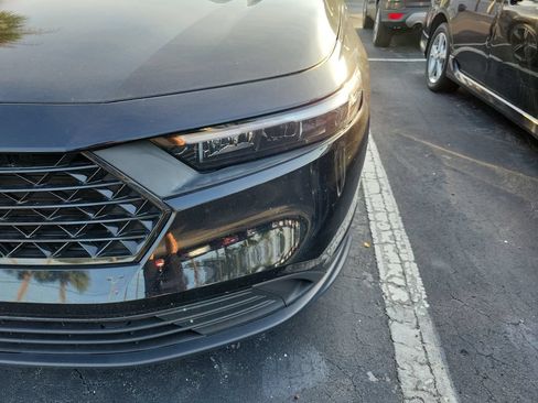 Used 2023 Honda Accord Sport image 7