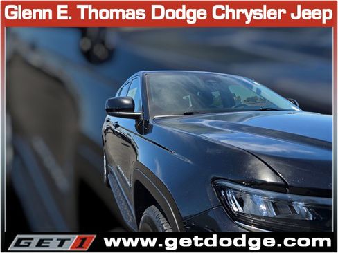 Certified 2023 Jeep Grand Cherokee L Laredo w/ Luxury Tech Group I AWD/4WD image 6