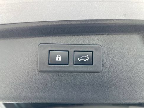 Used 2021 Subaru Outback Limited AWD/4WD image 22