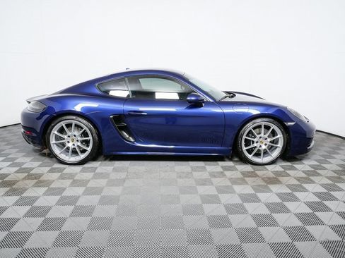 Certified 2025 Porsche 718 Cayman GTS image 21