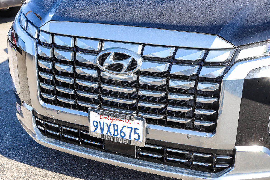 Certified 2025 Hyundai Palisade Calligraphy AWD/4WD image 5