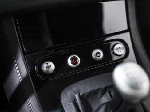 Used 2002 BMW Z8 RWD image 26