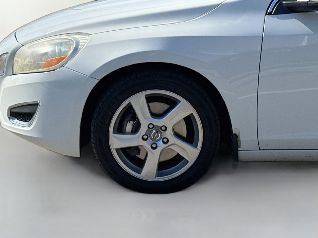 Used 2012 Volvo S60 T5 FWD image 32
