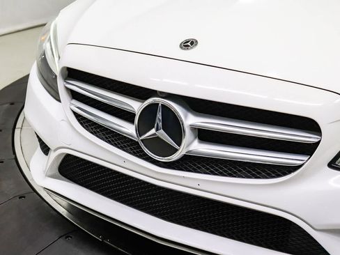 Certified 2019 Mercedes-Benz C 300 Sedan image 8