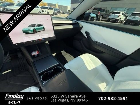 Used 2025 Tesla Model 3 Long Range RWD image 11