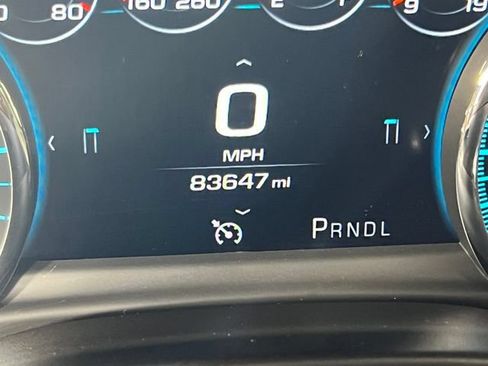 Used 2019 Chevrolet Suburban Premier RWD image 18