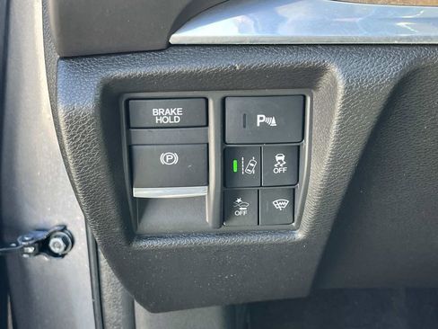 Used 2017 Acura MDX SH-AWD w/ Advance Package image 31