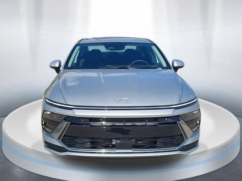 Certified 2026 Hyundai Sonata SEL FWD image 2